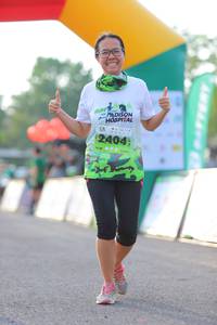 BIB: 2404, 090
                            <button type="button" onclick="openModal(3642269)" class="btn btn-primary btn-sm float-right btn-popup" data-toggle="modal" data-target=".modal-high-quality">
                        <i class="fas fa-shopping-cart"></i> Add to Cart
                    </button>
                                            <button type="button" onclick="isThisMe(3642269, true)" class="btn btn-success btn-sm float-right btn-popup btn-isme hidden" data-toggle="tooltip" data-placement="bottom" title="นี่คือรูปของคุณใช่ไหม คลิกที่นี่เพื่อเอาเข้าอัลบั้ม">
                        <i class="fas fa-plus"></i> Add to album
                    </button>
                    <button type="button" onclick="isThisMe(3642269, false)" class="btn btn-warning btn-sm float-right btn-popup btn-isnotme hidden">
                        <i class="fas fa-ban"></i> Remove from album
                    </button>